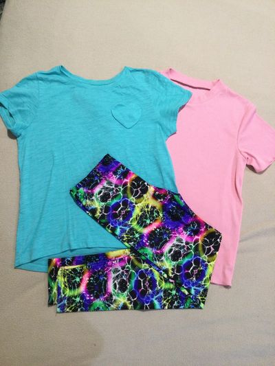 Dori creations leggings cosmic leggings SZ 8 Old navy teal shirt. Pink ribbed shirt 7-8