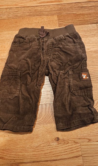 Gymboree Like new boys 6-12M Corduroy pants w/ 6 pockets cute fox graphic 6-12 Months