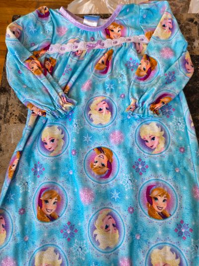 Disney Frozen Long sleeved nightgown  2T