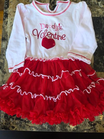 Koala Kids long sleeved onesie dress Daddy valentine 9-12 Months