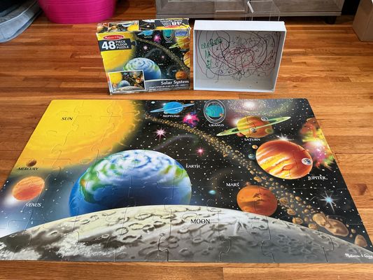 Melissa & Doug Solar system floor puzzle - 48 pieces - box beat up