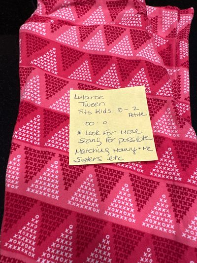 NEW LULAROE NEW Lularoe leggings Tween size fits kids 10-2 petite and 00-0. 14-16