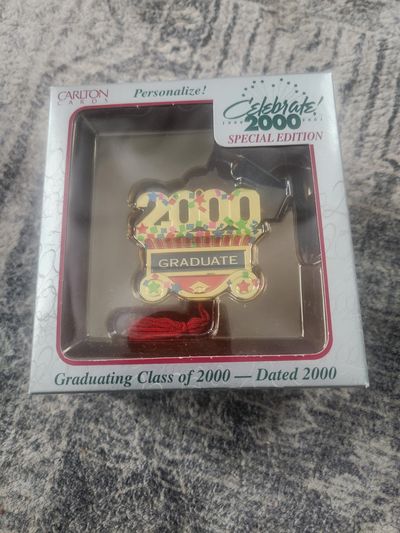 New class of 2000 graduate ornament!