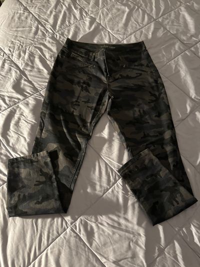 New York & Co. Black & Grey Camouflage Legging Jeans Women's 10