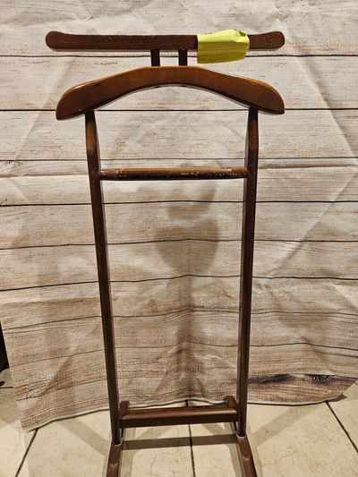 Solid Wood Freestanding Valet Stand