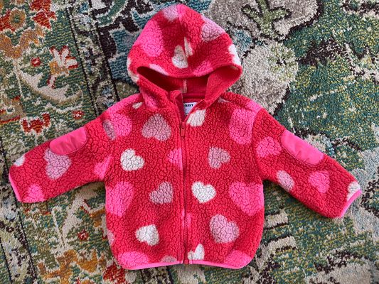 Old Navy Sherpa heart zip up jacket Great condition. 2T