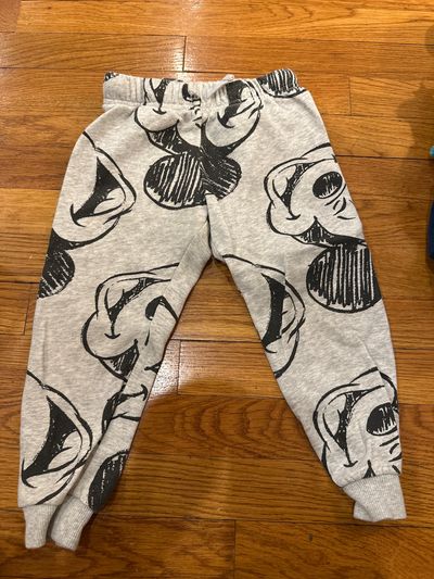 H&M Mickey gray sweatpants  4T