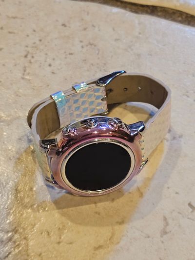Girls Watch