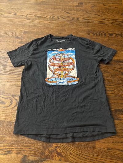 Under Armour youth, large T-shirt, dunker  10-12