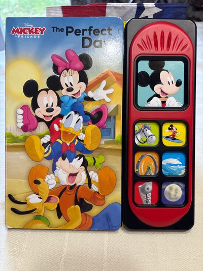 Mickey and friends The Perfect Day board book With sounds