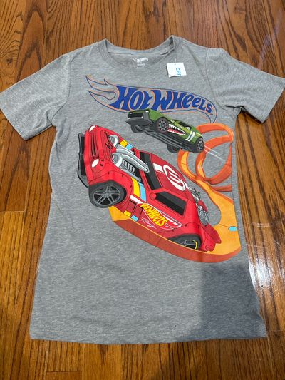 Hot wheels NEW hot wheels tshirt size 10 10-12