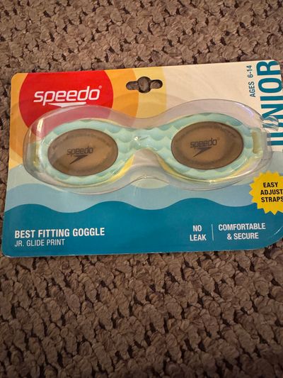 Brand new speedo goggles, glide Junior size from Target retail for $16