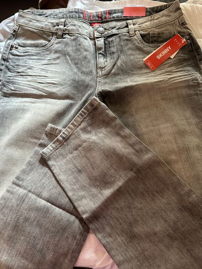 Elle Brand new with tags Brand new with tags Women's 12