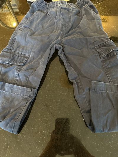 Size 5 navy blue cargo  5T/5