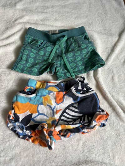 Gymboree and old navy Shorts bundle 18-24 Months