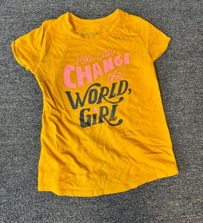 Arizona jean co t shirt You can change the world girl 6T/6