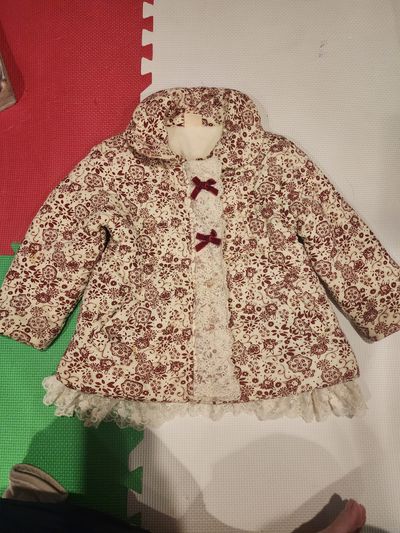 Fleece coat. floral quilted coat,lace trim along the hem, fleece coat 7-8