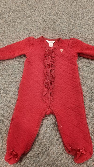 Guess Ome piece outfit, burgundy color 6-9 Months