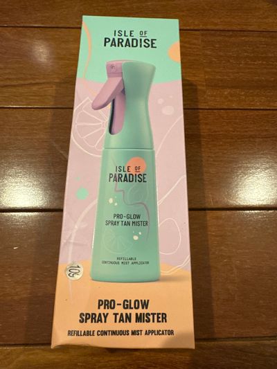 Brand new aisle of paradise, pro glow spray tan Mister refillable for continuous application