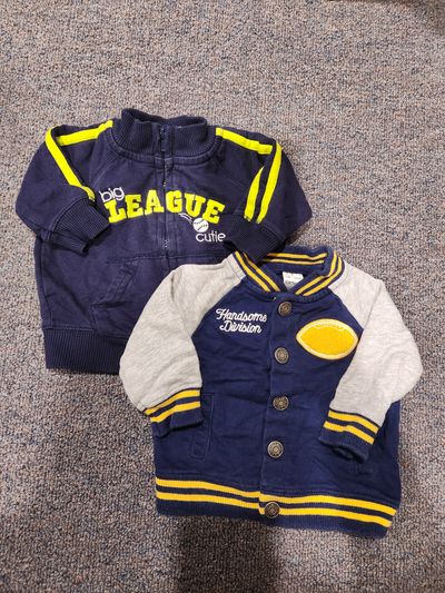 Carter's Hoodie and jacket 0-3 Months