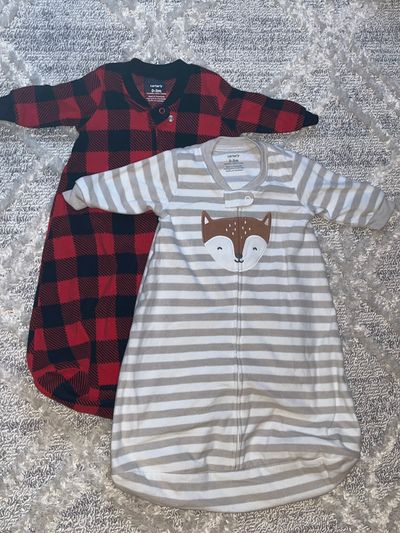 Carters fleece sleep sacks Excellent condition. SFPF home 0-3 Months