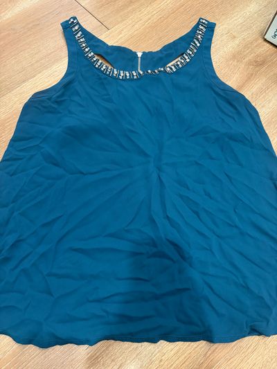 Express Pretty top in teal color rhinestone neck line Women's - XL