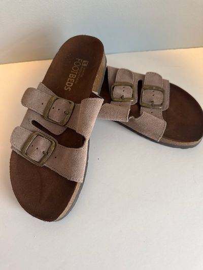 White Mountain footbeds NEW Tan suede Birkin like sandals 6 (Adult)