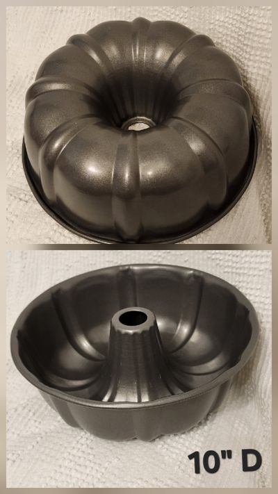 CAKE MOLDING