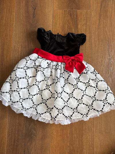 Bonnie baby 6-9 month fancy Christmas dress 6-9 Months