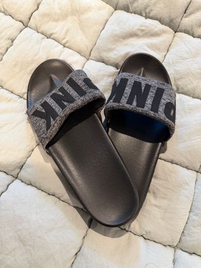 Pink Black and gray slides 10 (Adult)
