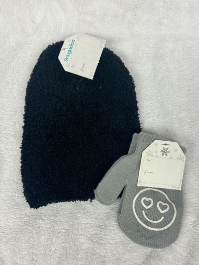 Brand New W/ Tags. Unisex girls/boys hat and mitte Brand New With Tags. Unisex girls or boys hat and mittens. 1 Size Toddler (2-4 yrs)