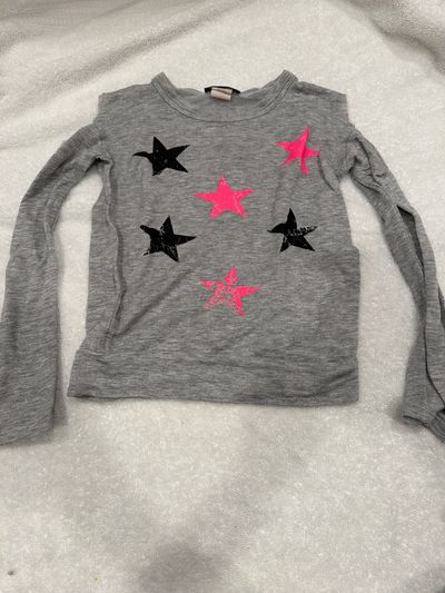 Miss popular Shoulder cut outs 6T/6