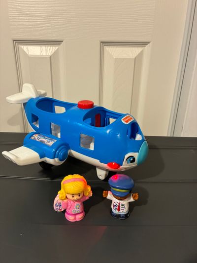 Fisher-Price Little People Musical toddler toy Airplane toy w/ lights and sounds, two little people included