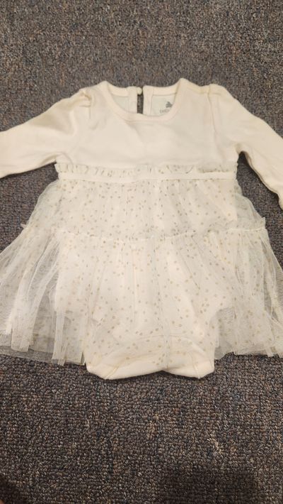 Baby Gap Cute dress/body suit with tulle 0-3 Months