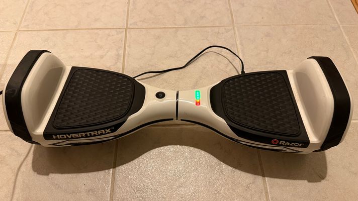 Razor Hoverboard HoverTrax NEEDS battery
