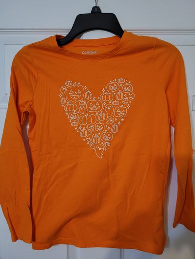 Cat and Jack Orange long sleeve halloween tshirt with a heart 10-12