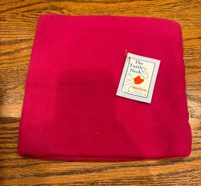 Turtle fur fleece neck warmer new with tags Magenta