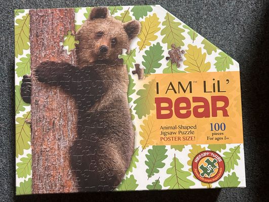 Madd Capp Puzzles Jr. Poster Size I am Lil Bear 100 pcs Animal Shaped Puzzle