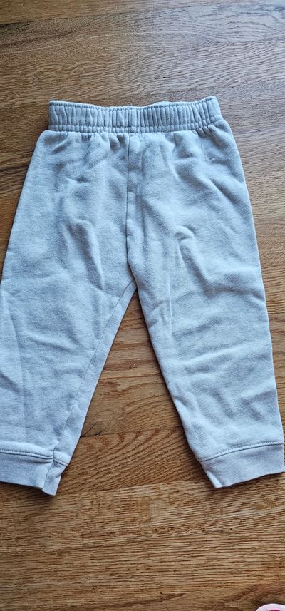 Garanimals BNWT boys heather beige sweatpants 2T