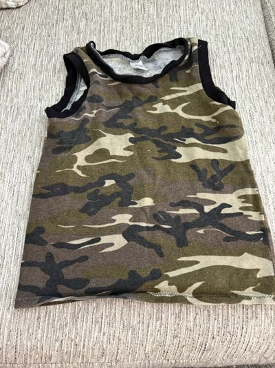 Midbest threads Camo tank top 2T