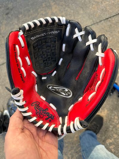 Rawlings players series 10.5 inch Youth baseball glove