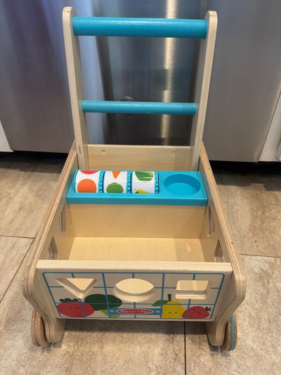 Melissa and Doug Push Cart. No Accessories Melissa and Doug Push Cart. No Accessories