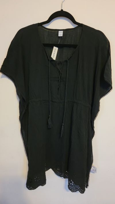 Old Navy NWT Black Lightweight Beach cover up Women's - M