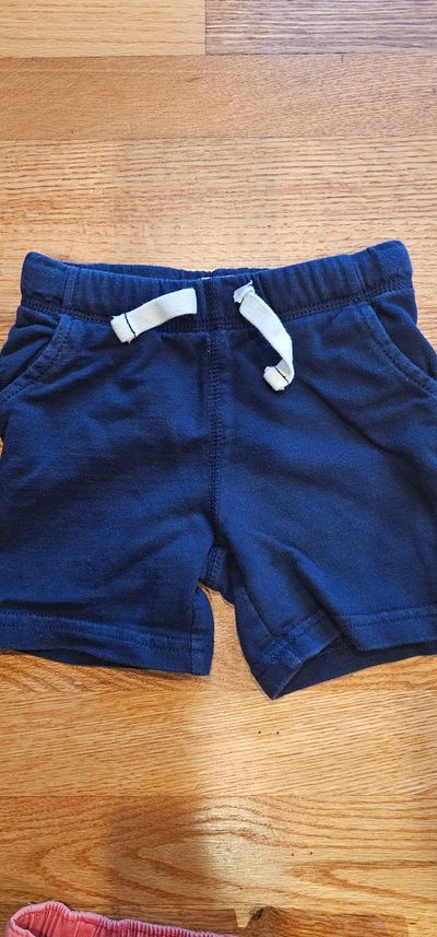 Carter's Like new pull on elasticized waistband comfortable for everyday 2T