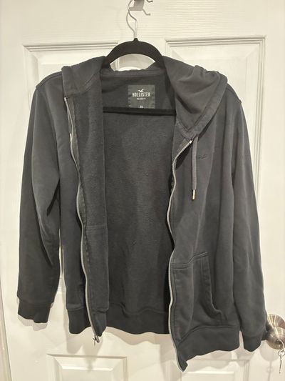 Hollister black zip front hoodie Men's - XS