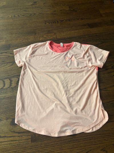 Under Armour youth, large short sleeve top  10-12