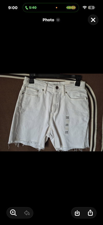 NEW  34TH white junior shorts  Junior M - 6