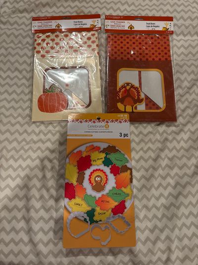 Celebrate It from Michaels 2 BNIP treat boxes for Thanksgiving and 3-piece cookie cutter set