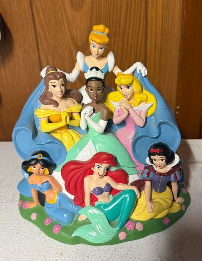 Disney princess bank coins decor