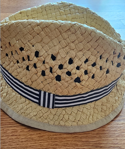 NA Cute hat made w/ lightweight woven straw, breathable inner lining Infant (0-2 yrs)